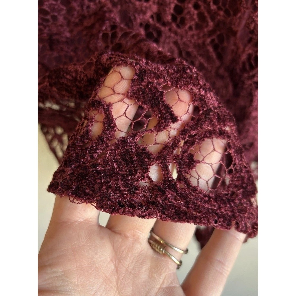 Sundance‎ Remarkable Beauty Semi Sheer Lace Top L Maroon Velvet Whimsigoth - Picture 10 of 10